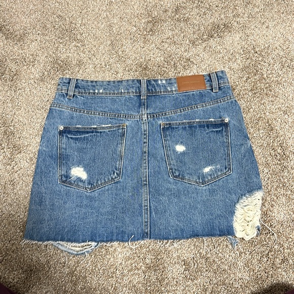 Zara Jean Skirt - Picture 2 of 3